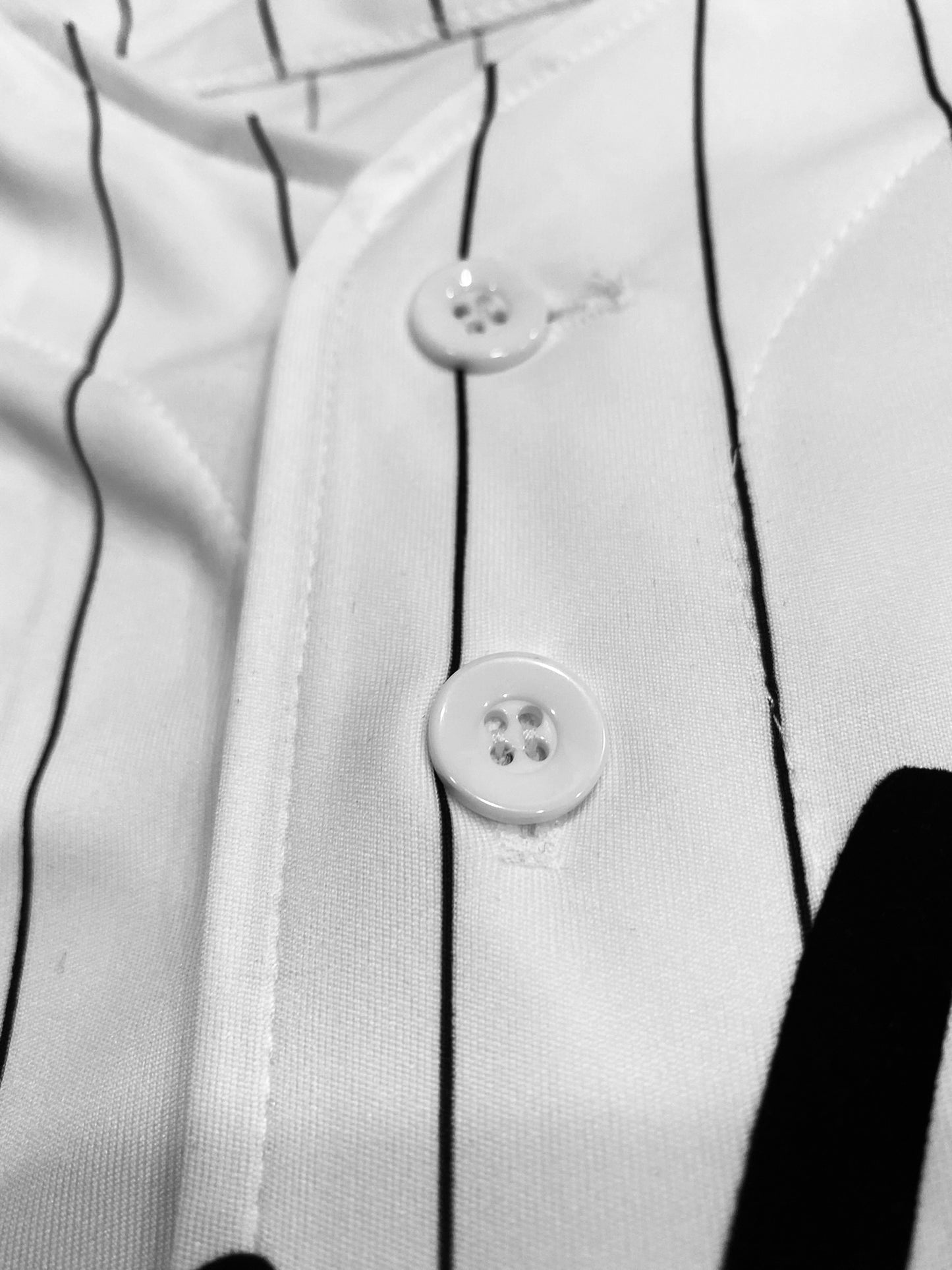 Narlly '86 Pinstripe Baseball Jersey: Celebrate D Roy's Legacy in True Baller Style!
